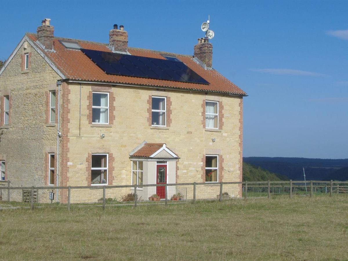 スカーバラ South Moor Farm Bed & Breakfast エクステリア 写真